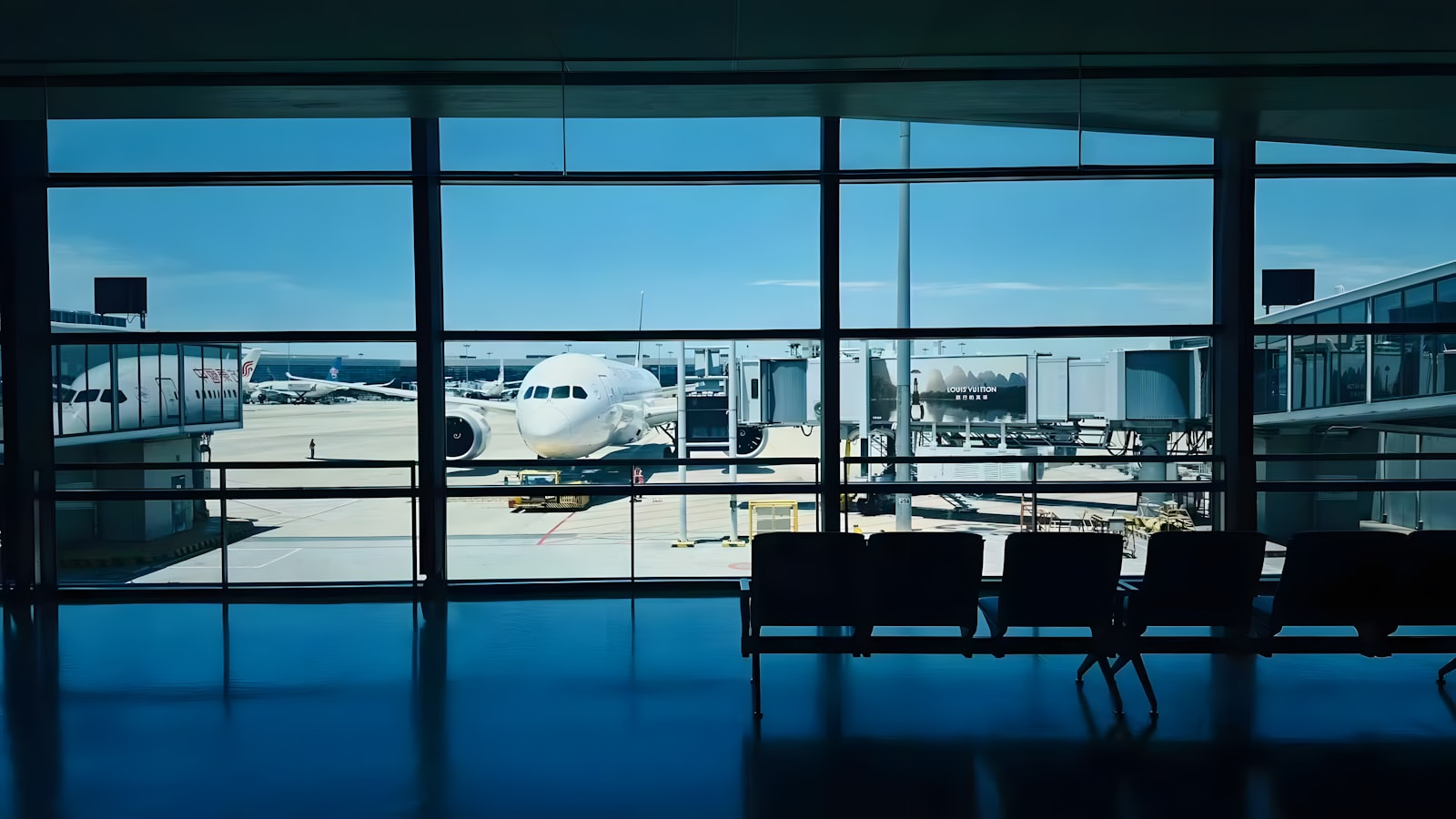 China Airport Arrival Guide: Landings Made Easy (2026) — cover photo