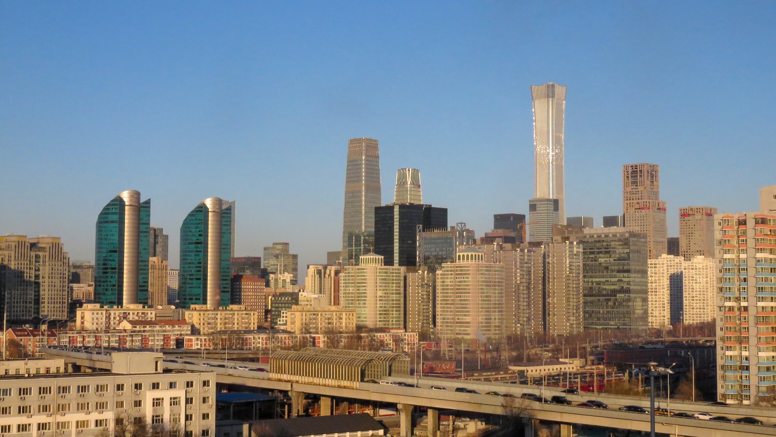 Beijing CBD Skyline (20190104160952).jpg