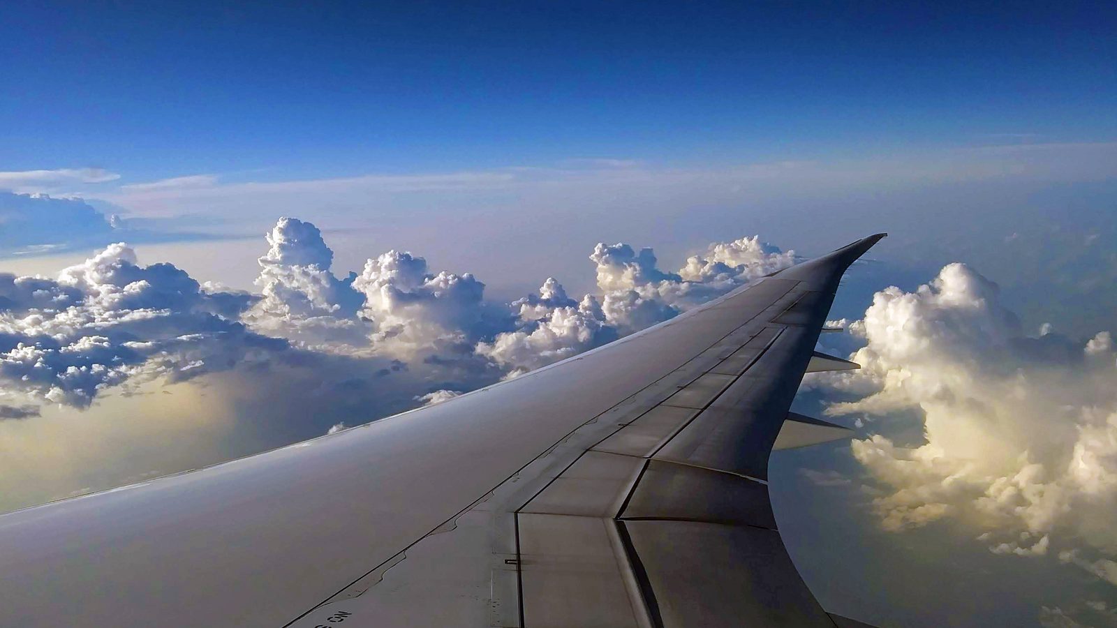 China Domestic Flights: Booking, Airlines, Baggage (2026) — cover photo