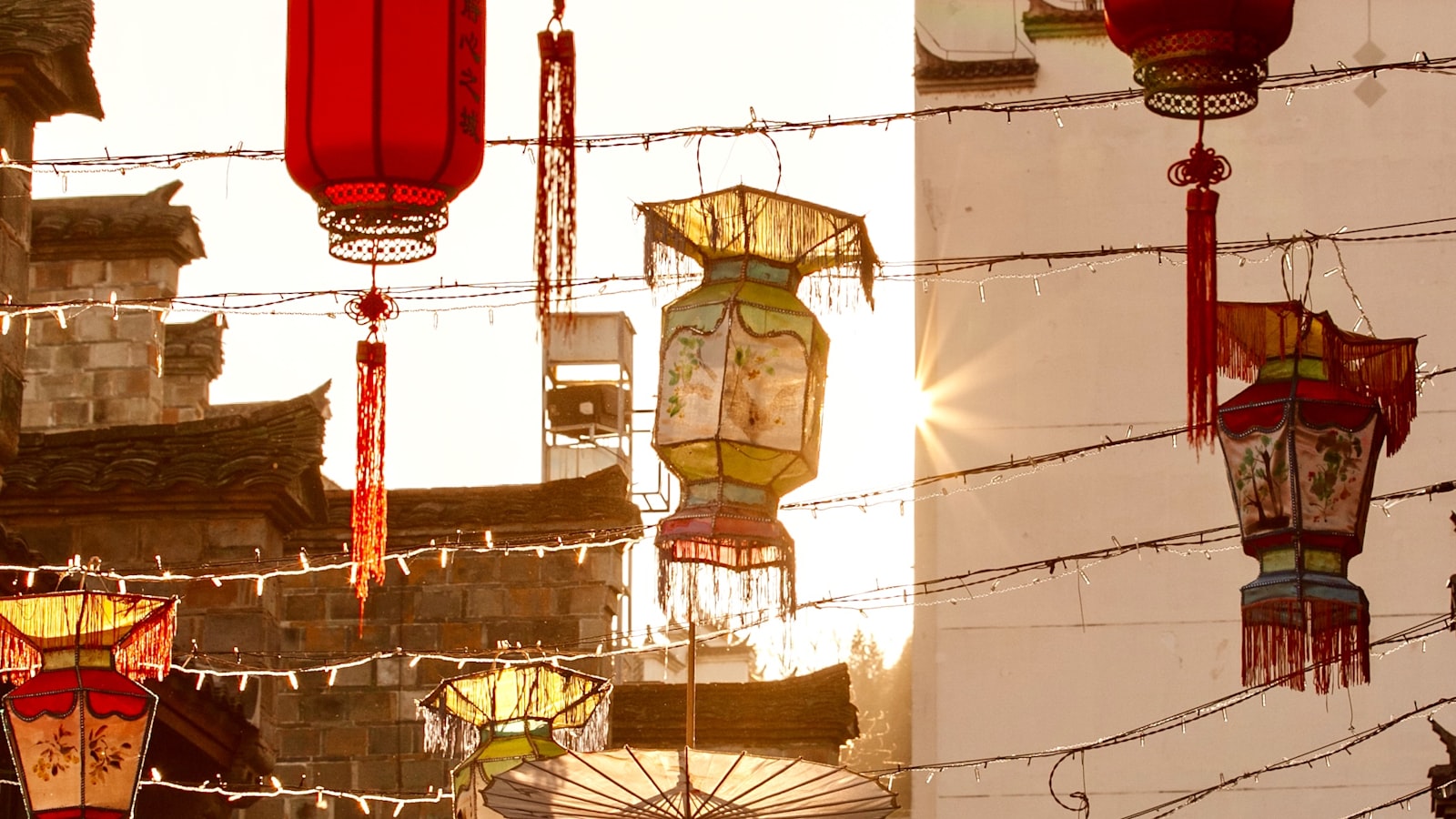 Chinese New Year Itinerary: 7 Days in China for Foreigners (2027) — cover photo