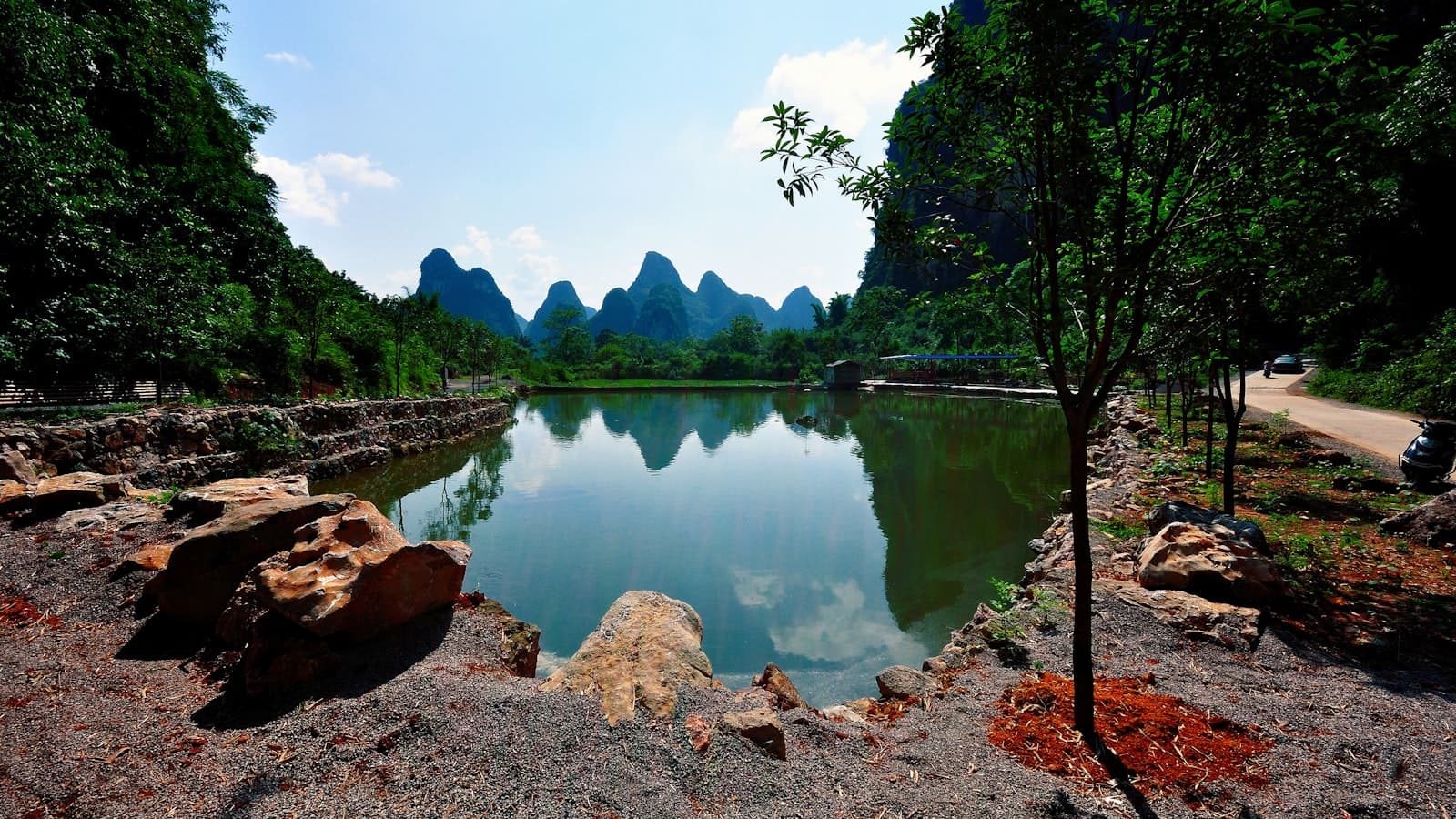 Guangxi Travel Guide (2026) — cover photo