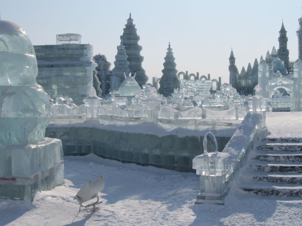 File:Harbin Ice and Snow Festival 2013.jpg