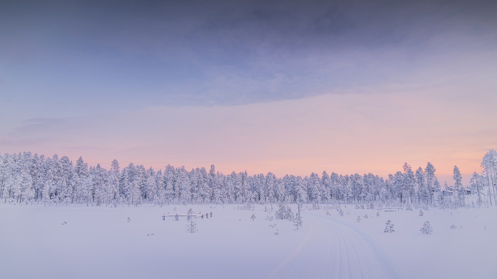 Mohe & the Northmost China Guide: The Aurora Town (2026) — cover photo