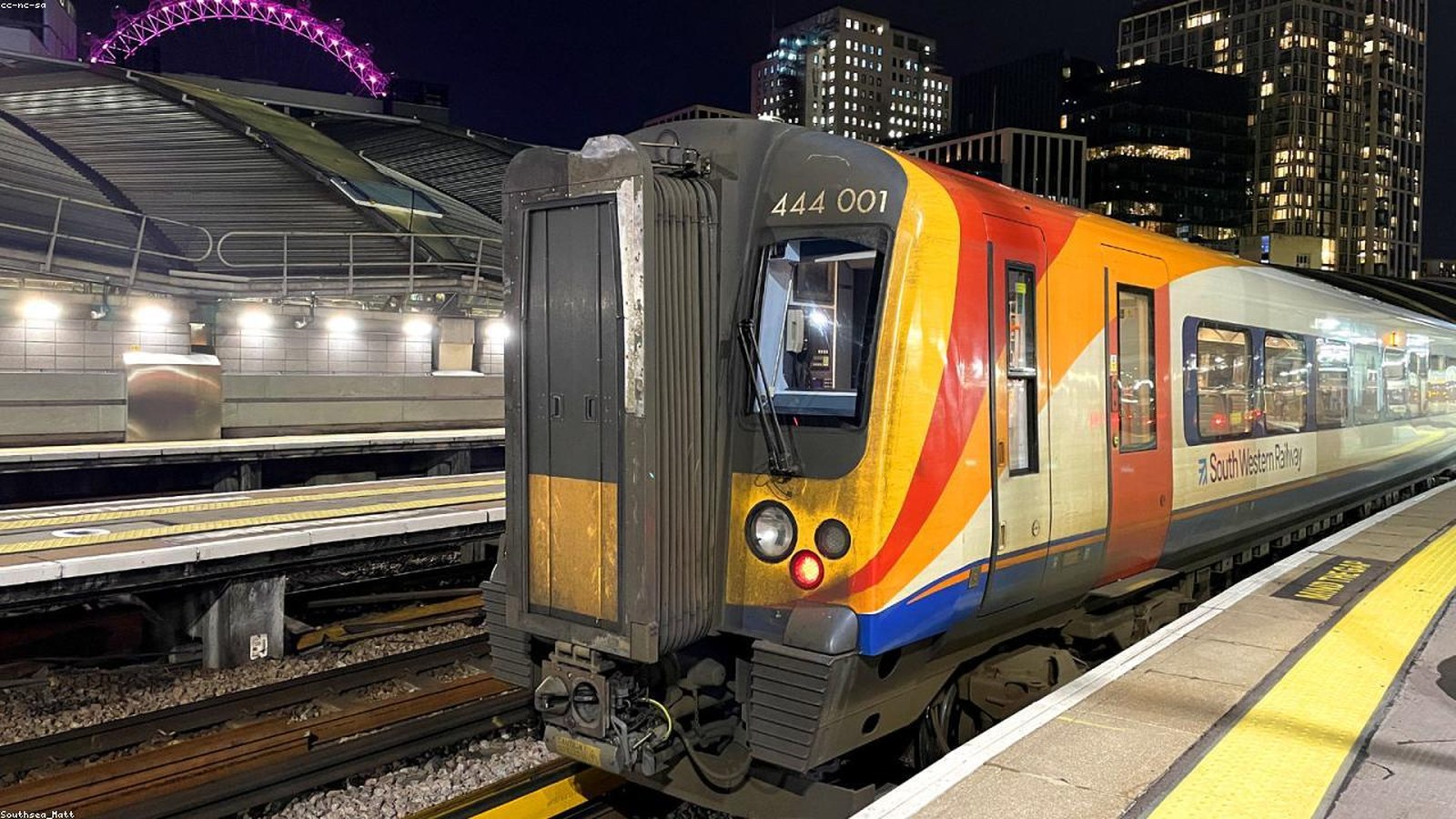 China Night Trains: Sleeper Train Guide for Foreign Tourists — cover photo