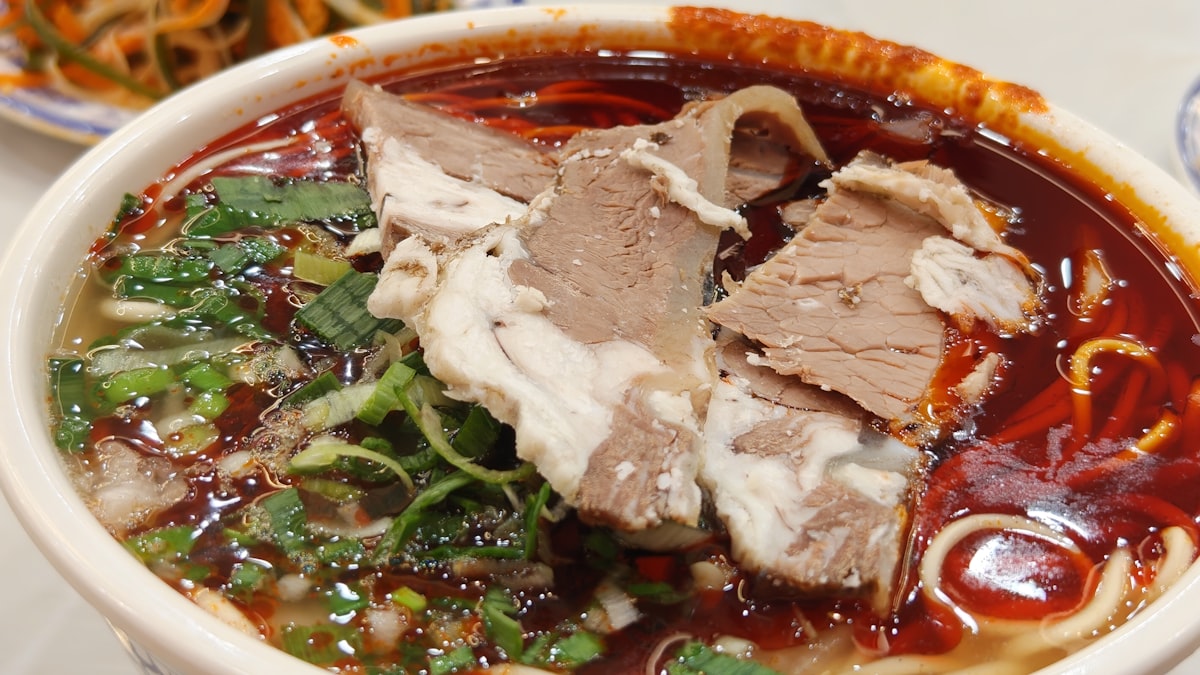 A bowl of Lanzhou lamian beef noodle soup