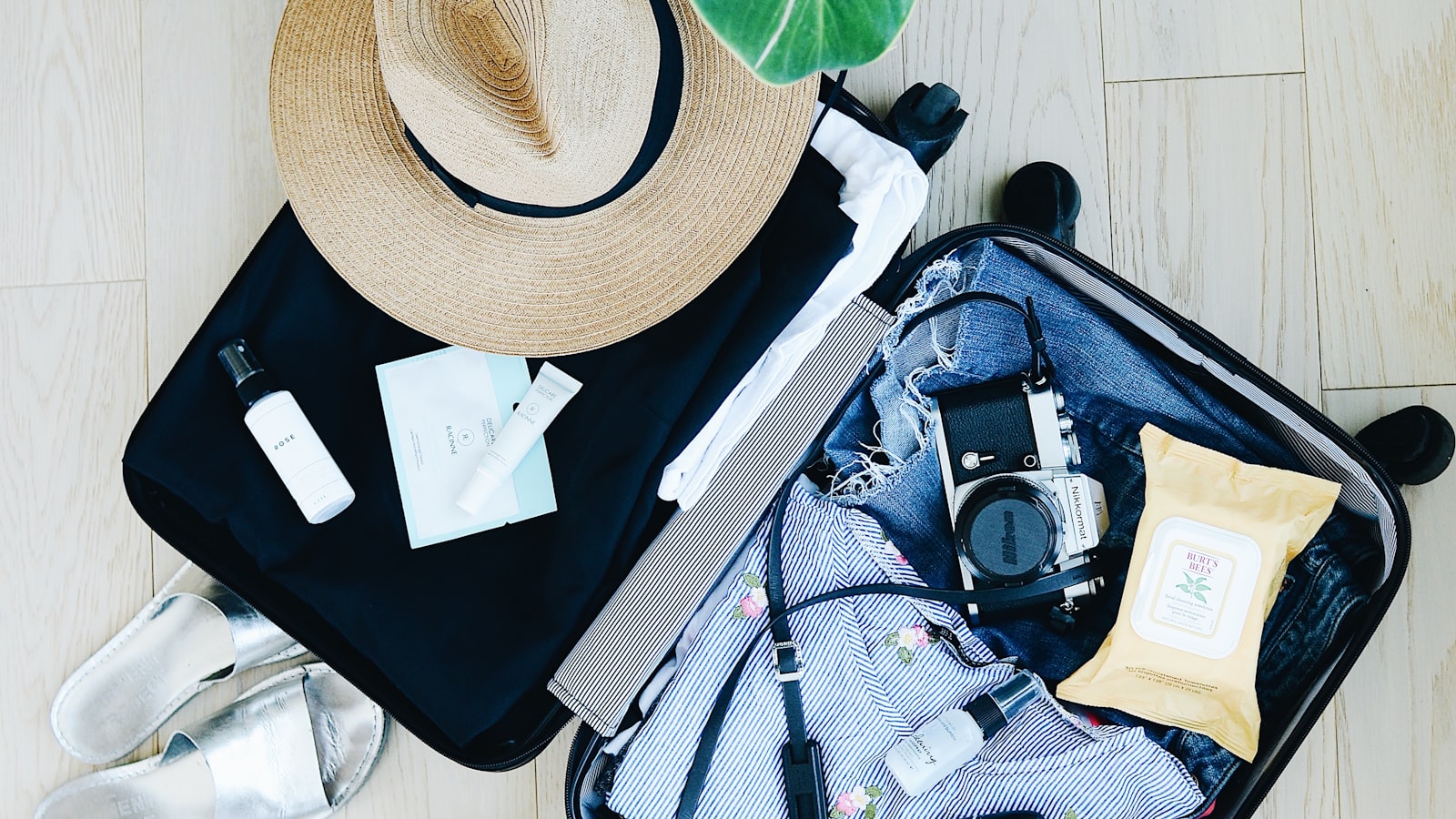 What to Pack for China: The Complete Checklist (2026) — cover photo