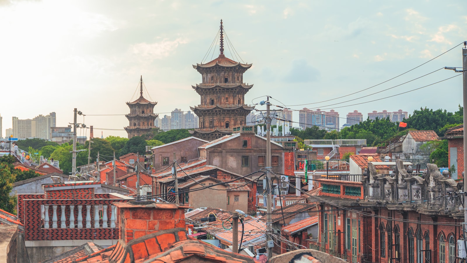 Quanzhou Travel Guide (2026): Maritime Silk Road & Old Temples — cover photo