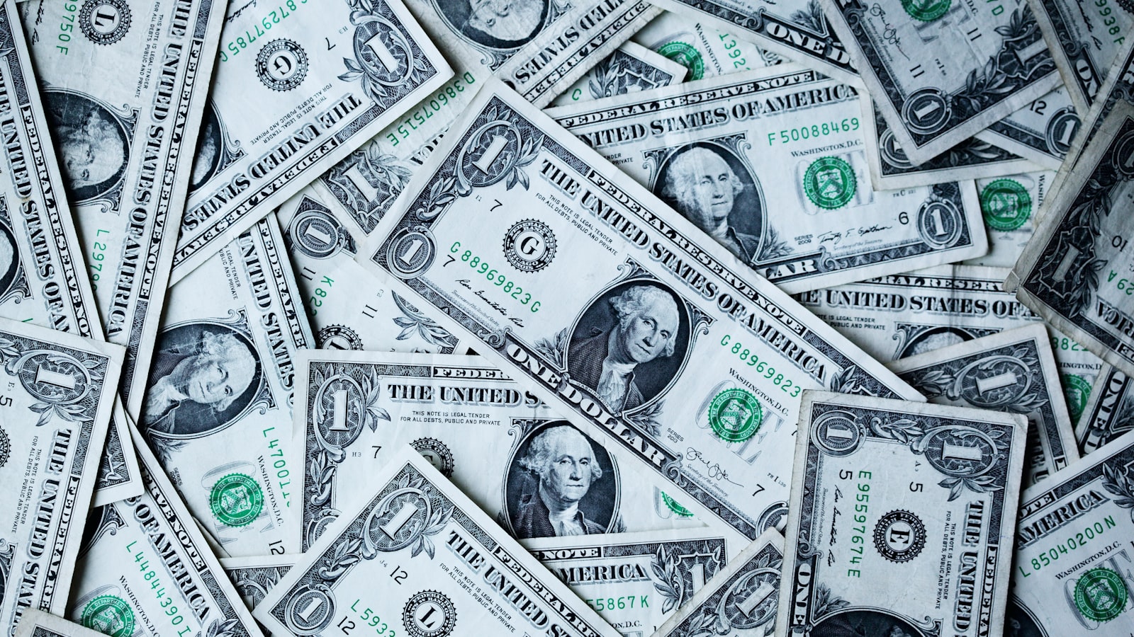 Tipping in China: Do You Need To? (2026) — cover photo