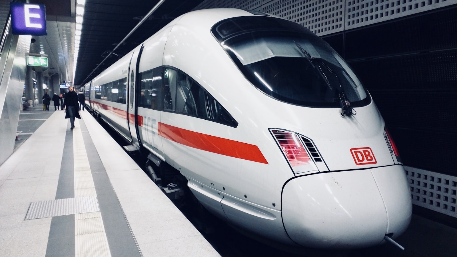 How to Buy China High-Speed Train Tickets (2026) — cover photo