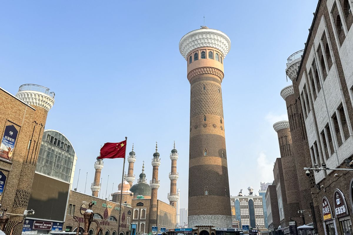 Urumqi’s Grand Bazaar at Erdaoqiao