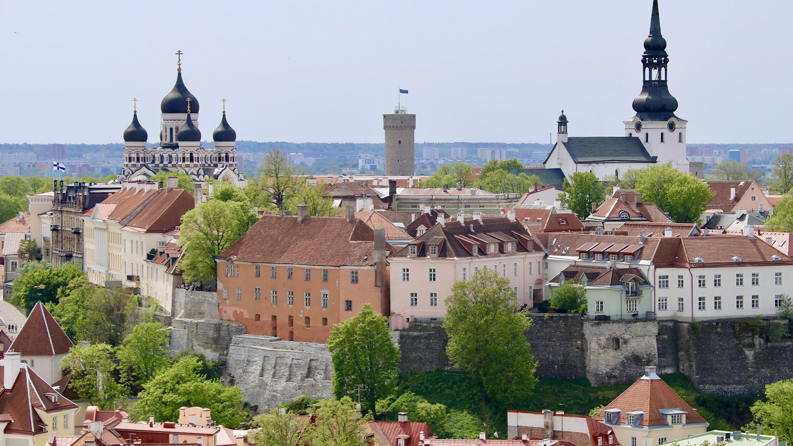 Visa-Free Travel to China from Estonia (2026 Guide) — cover photo