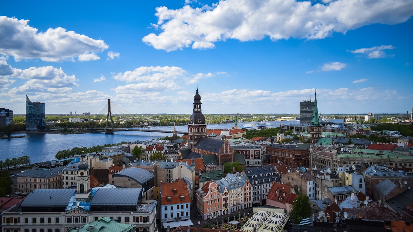 Visa-Free Travel to China from Latvia (2026 Guide) — cover photo