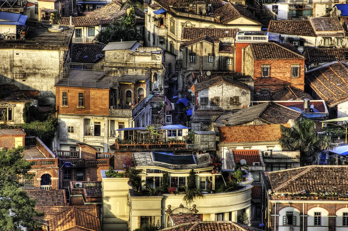 File:Gulangyu's Houses..jpg